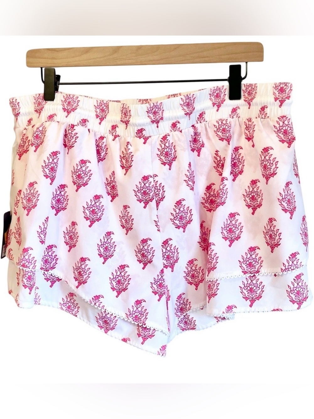 Roller Rabbit Pink Floral Ruffle Shorts - Picture 2 of 2